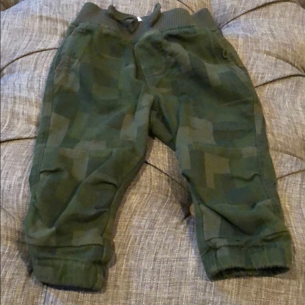 Awesome Tea Camo Geo Print Pants